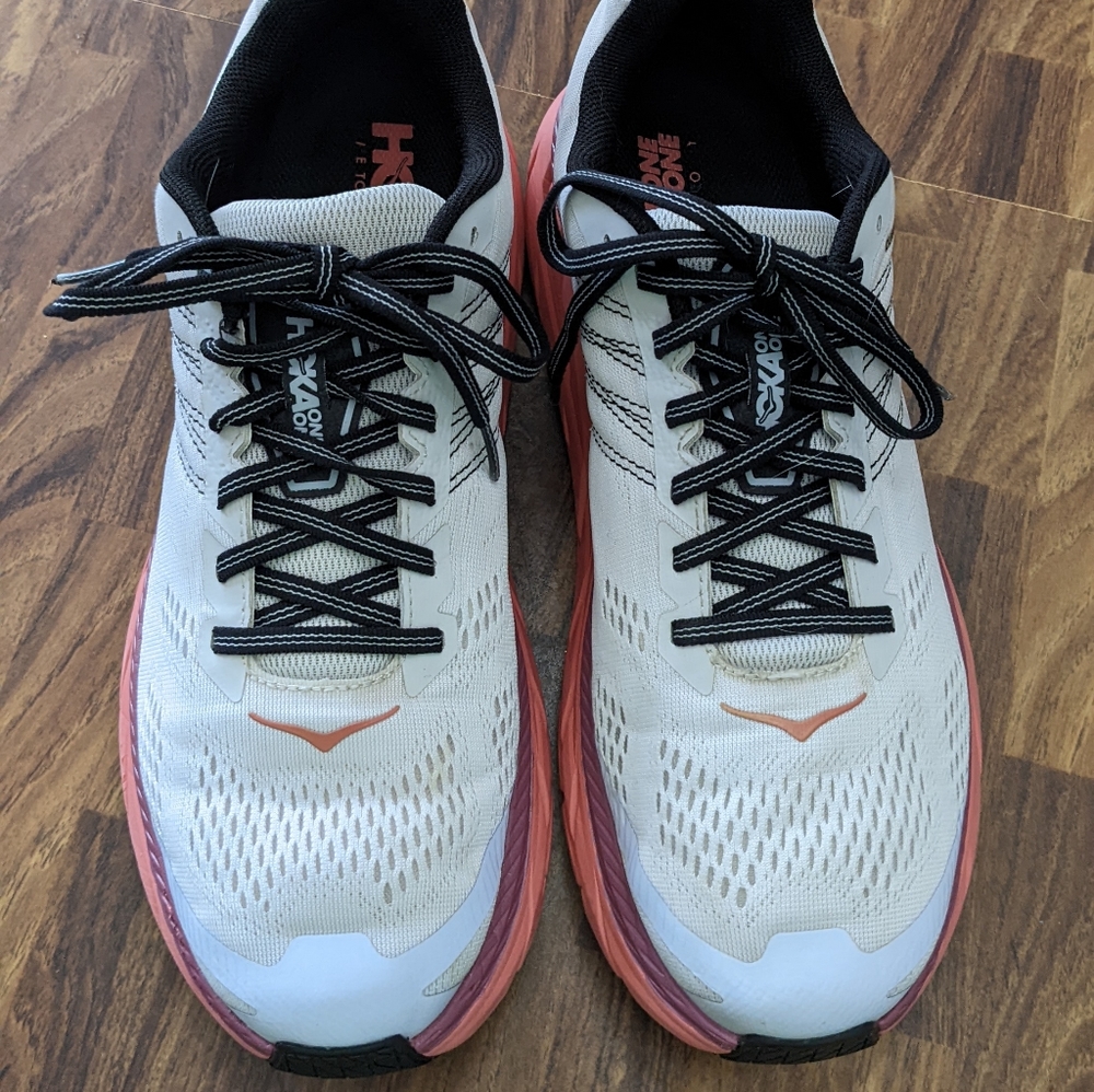 Hoka One Clifton 6 Women's size 10